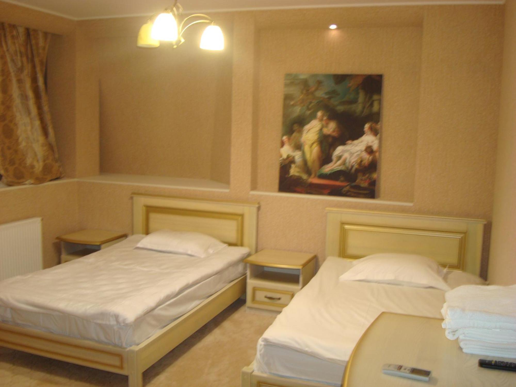 Veles Hotel Dnipro Bagian luar foto